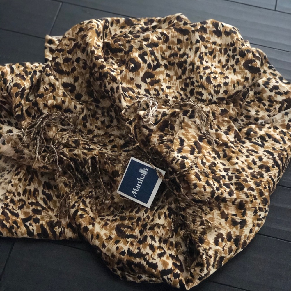 Leopard Scarf